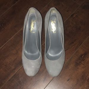 Yves Saint Laurent Platform Pumps